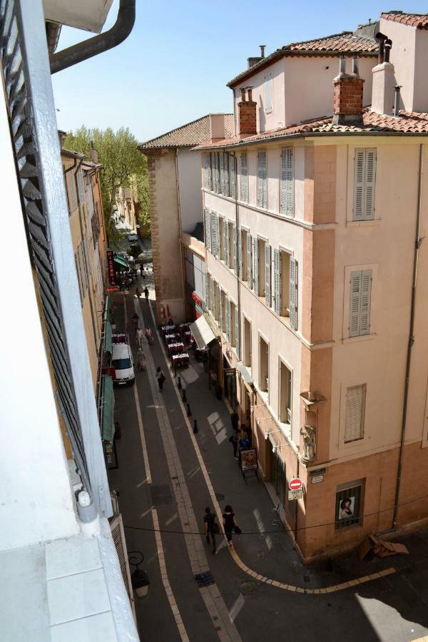 Appartamento Lumineux Aix Plein Centre avec Parking privé Gratuit Aix-en-Provence Esterno foto