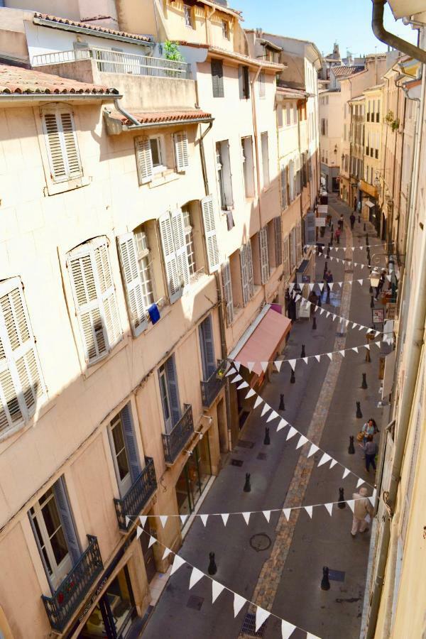 Appartamento Lumineux Aix Plein Centre avec Parking privé Gratuit Aix-en-Provence Esterno foto